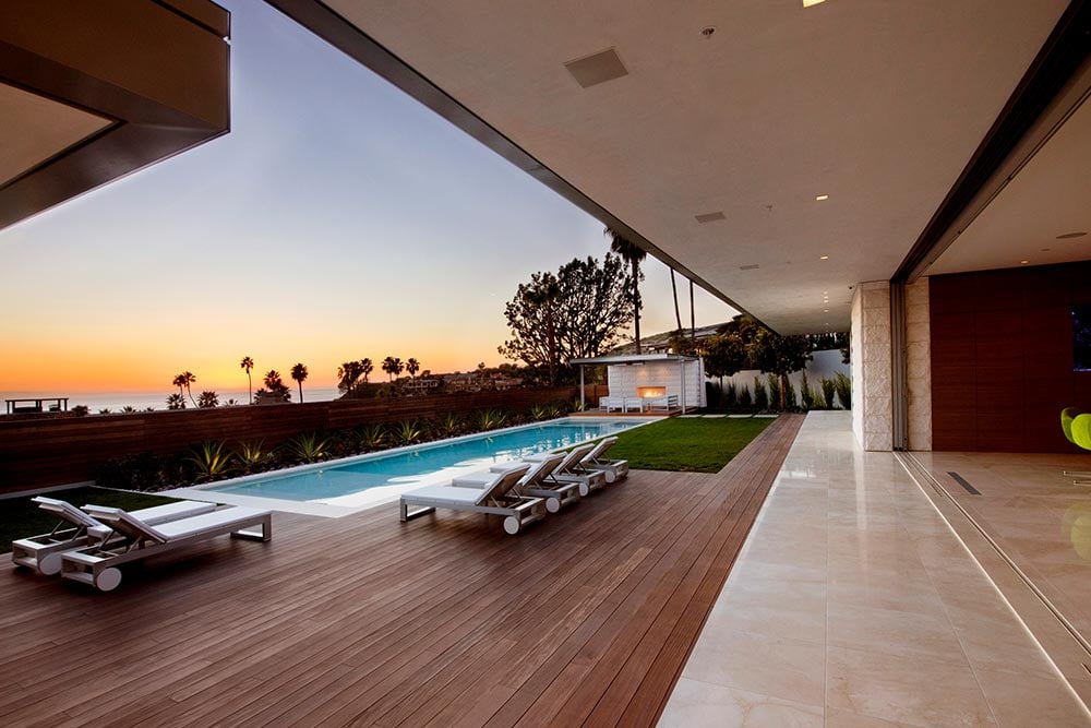 3 Modern Beach Houses That Take Advantage of Ocean Views